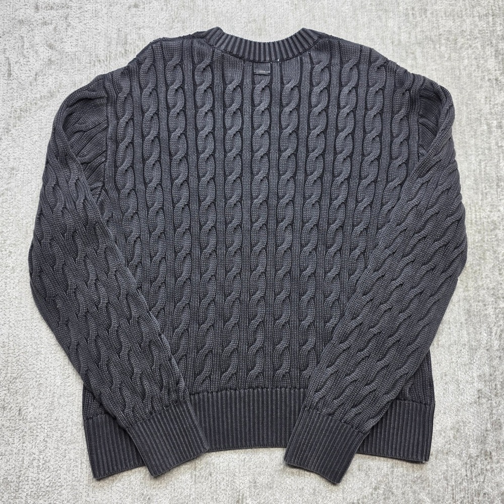 Levis Womens Cable Knit Crewneck Sweater size medium Charcoal Gray Relaxed‎ Fit - Picture 8 of 10